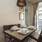 Διαμέρισμα Remodeled Historic In Bairro Alto Lisboa