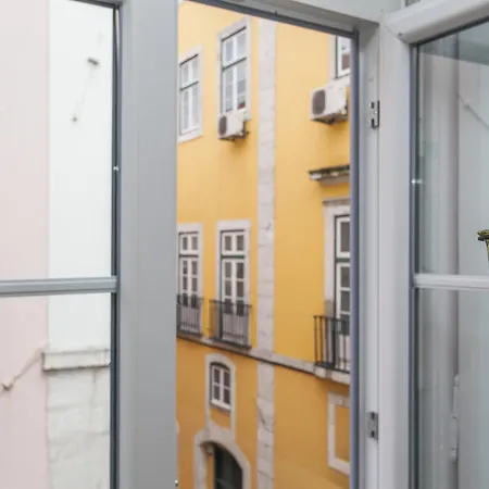 아파트 Remodeled Historic In Bairro Alto