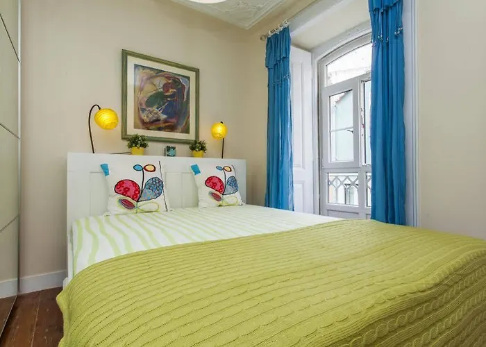 Remodeled Historic In Bairro Alto Lejlighed Lisboa