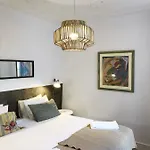 Apartamento Remodeled Historic In Bairro Alto